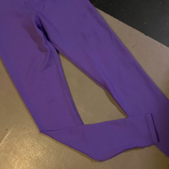 NWOT XTUPO high rise cropped leggings with UPF 50+ material size women’s small - Picture 6 of 10